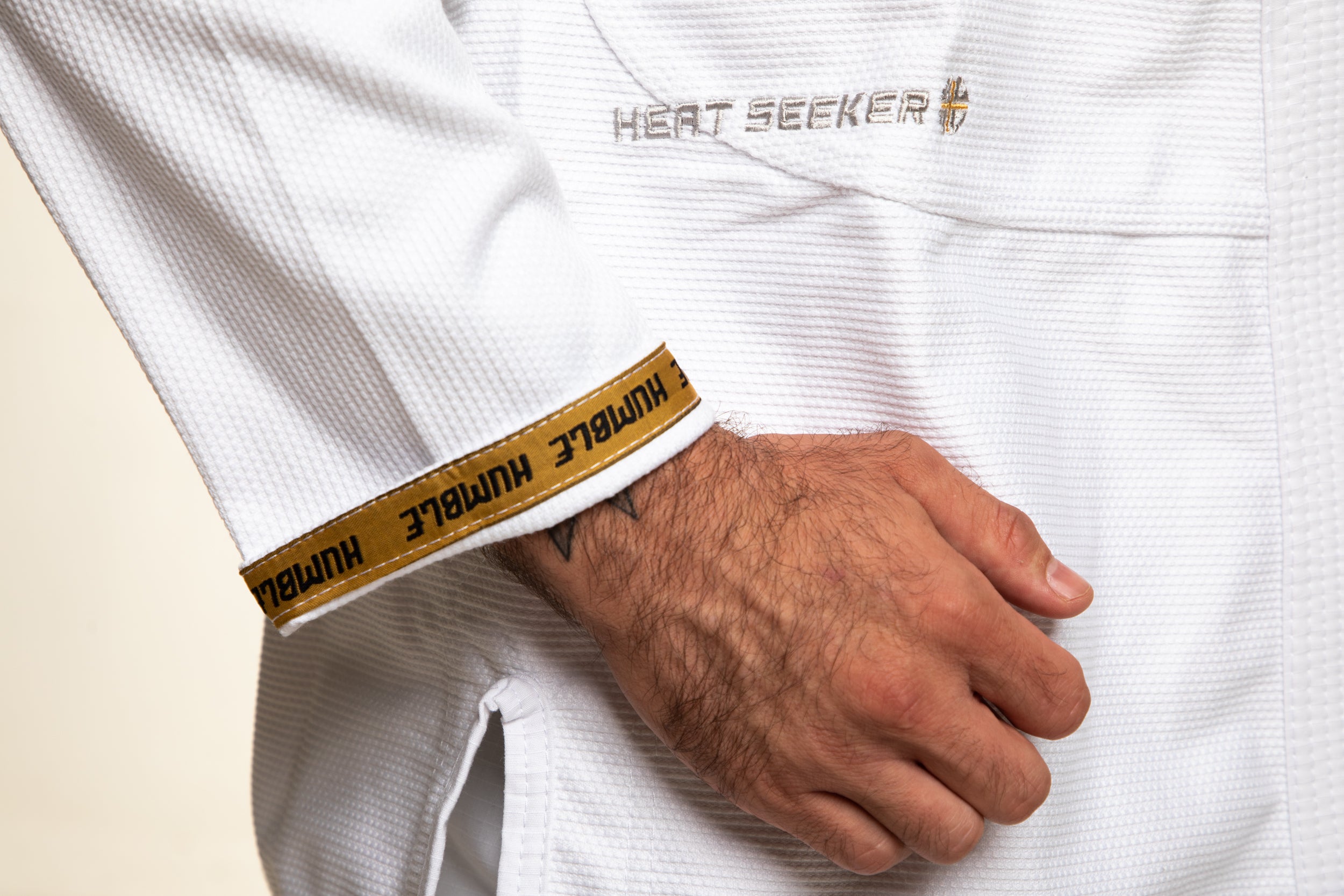 Heat Seeker Gi / WHITE