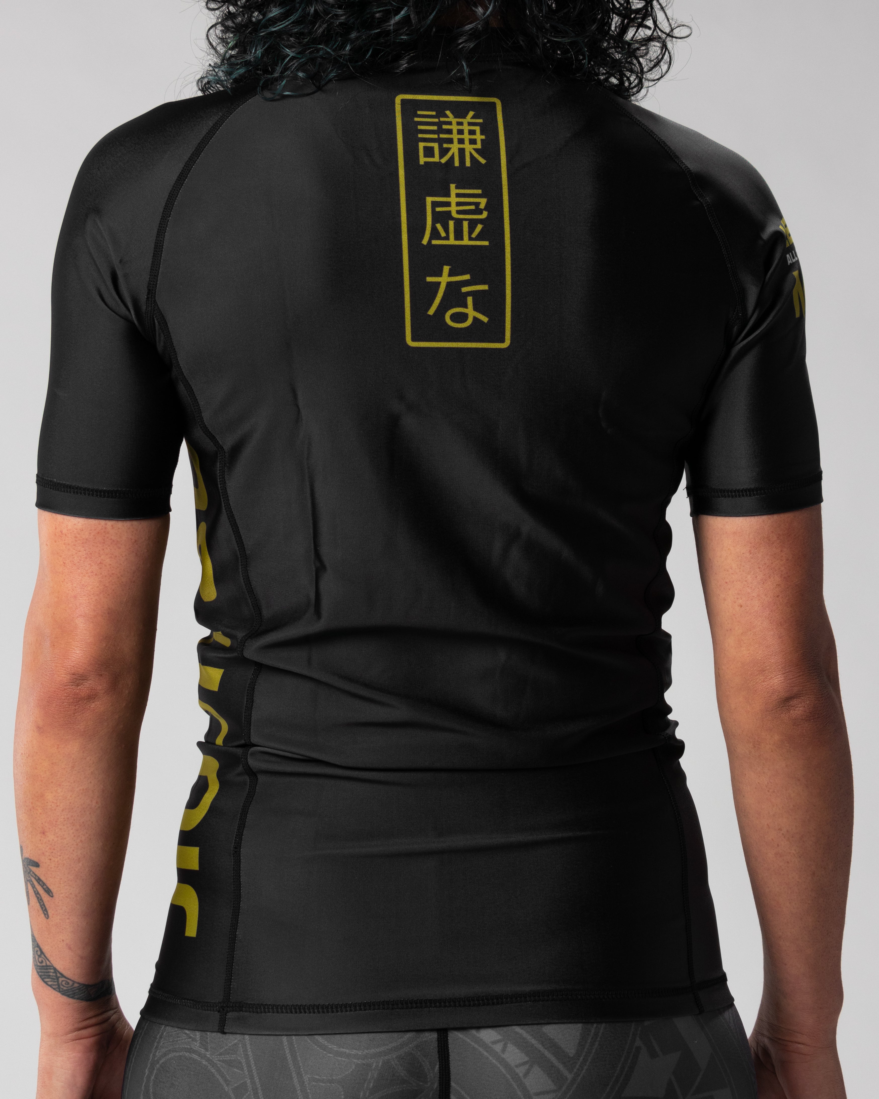 SRP Rash guard short sleeves